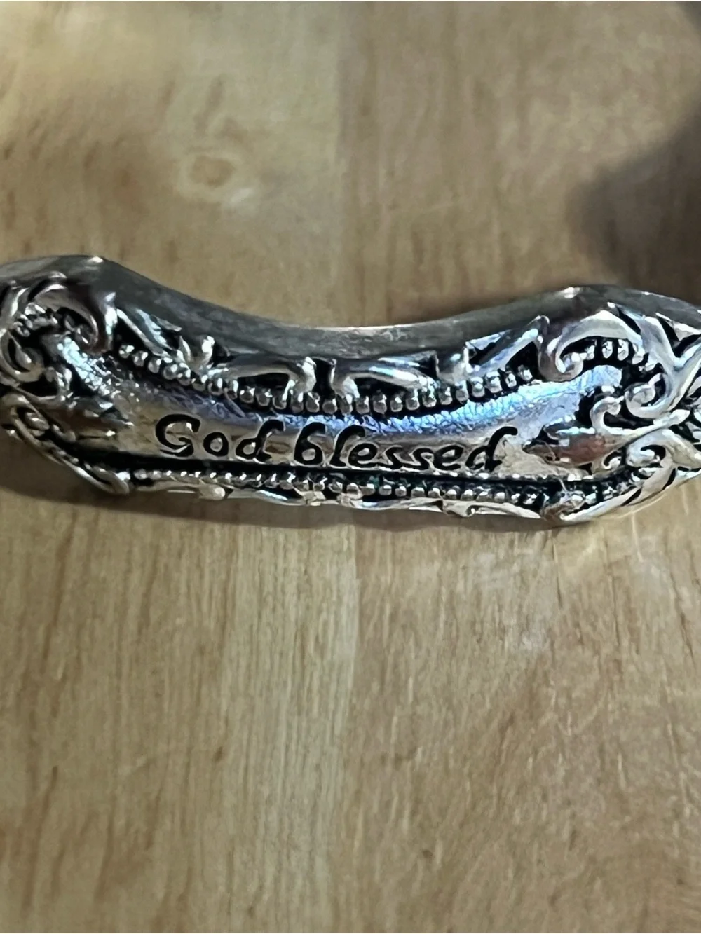 Silver Floral Link Women's Bracelet - Elegant Silver Tone B283